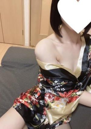 小鳥遊 もえの画像