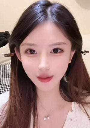 ヒナの画像