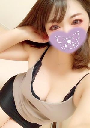 石原えまの画像