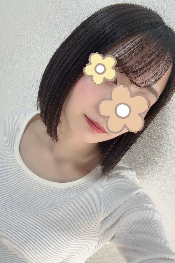 宮崎りりの画像