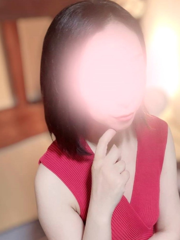 芹沢なおの画像