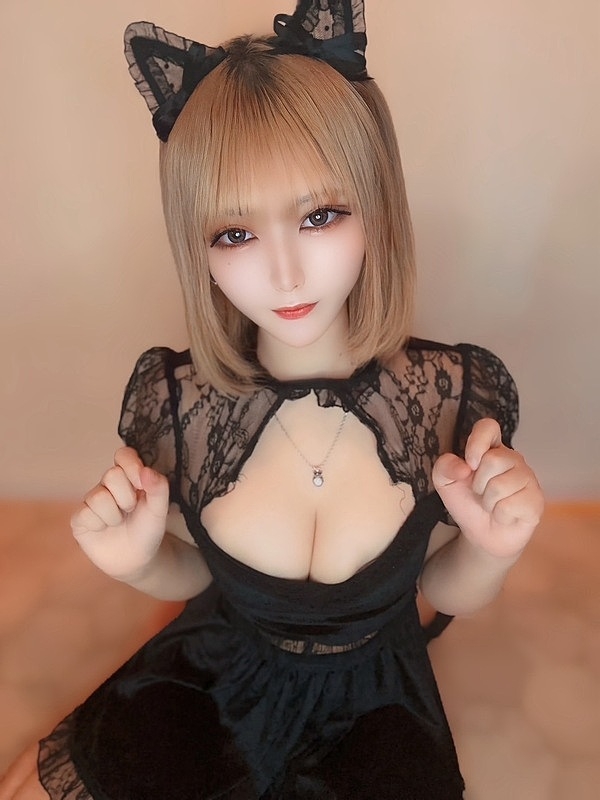 朝乃りりすの画像