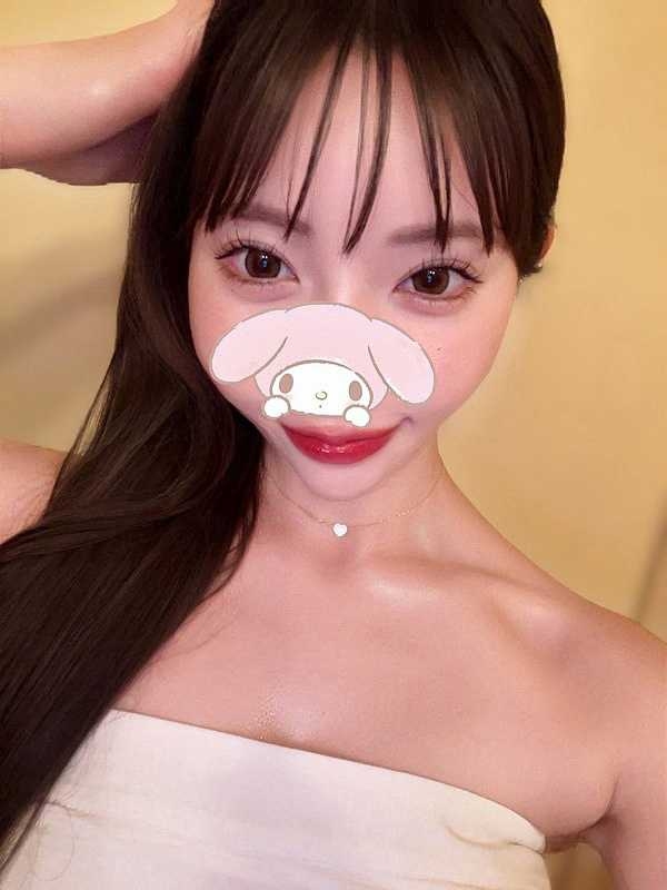 真白ゆあの画像