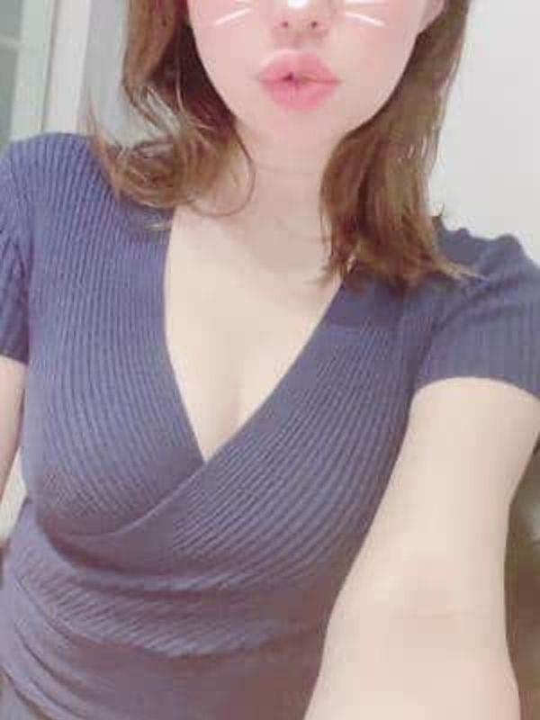 夏目まなの画像