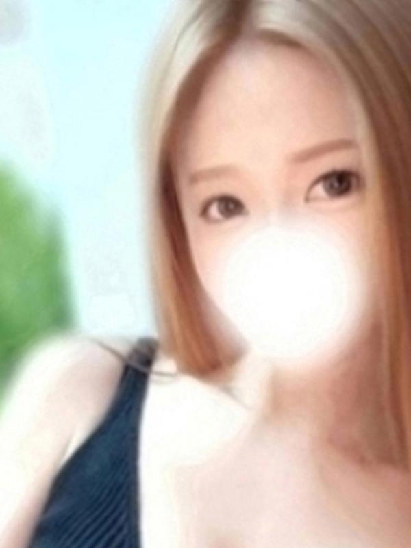 水島りあの画像