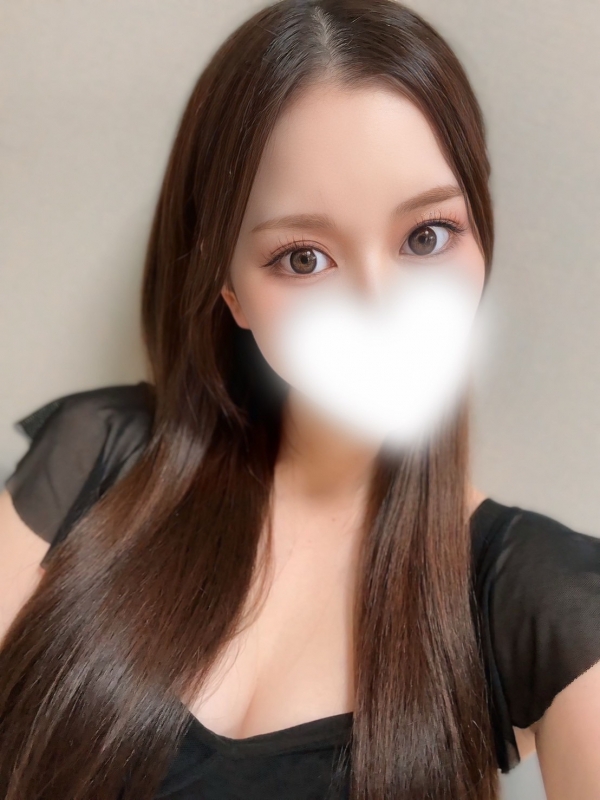綾瀬るりの画像