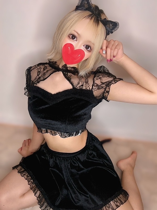 城ヶ崎えみりの画像