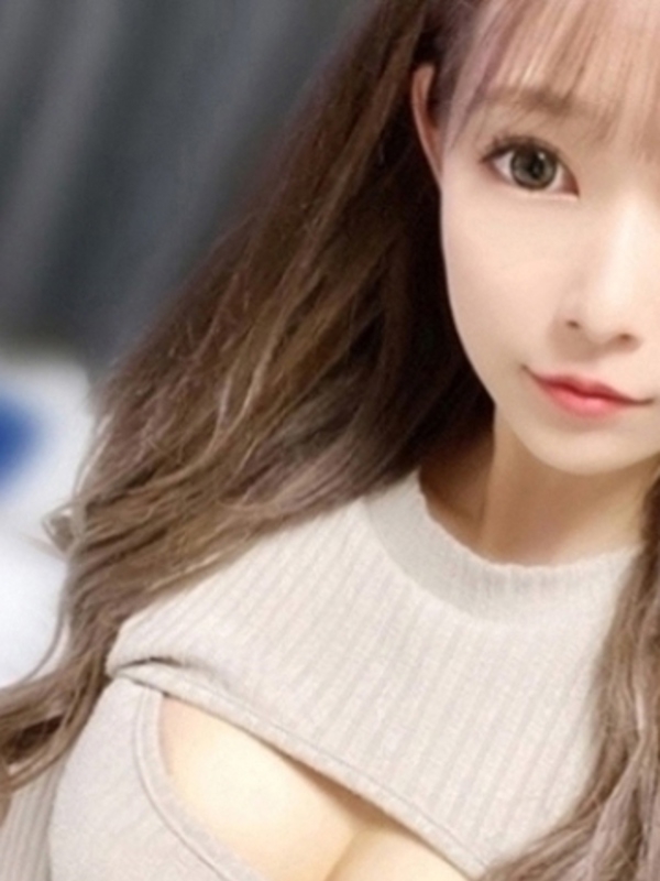 朝比奈ねねの画像