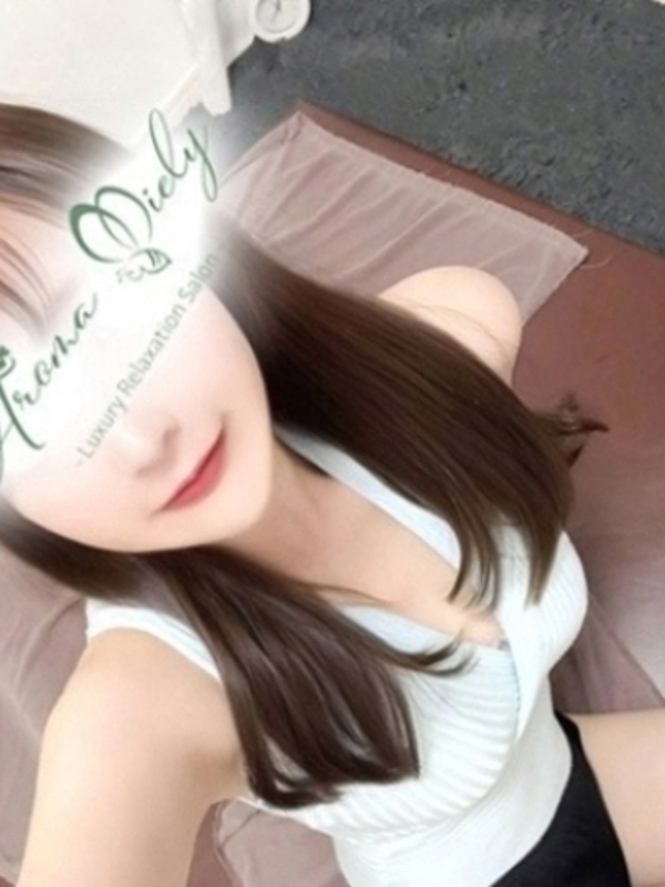 葉月ひなの画像