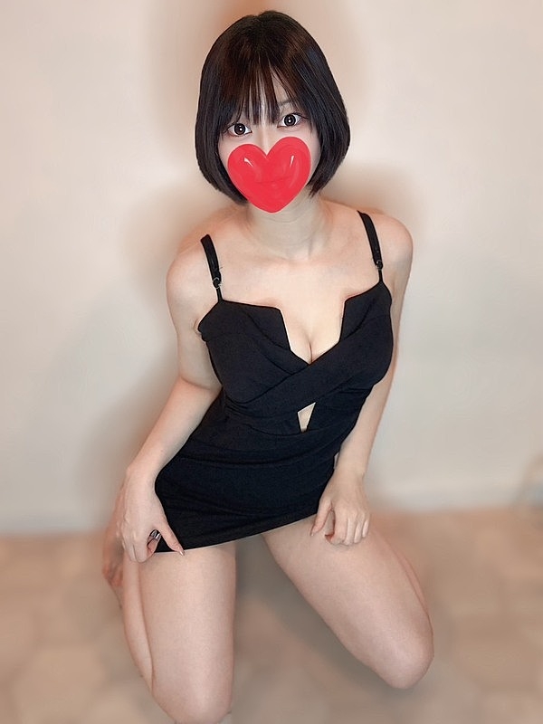 雨乃つゆの画像