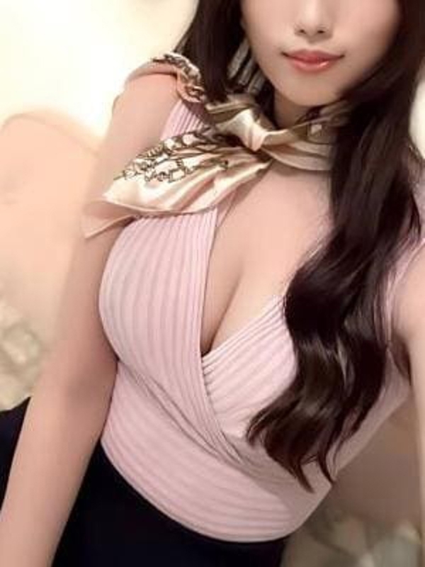 川上なつの画像