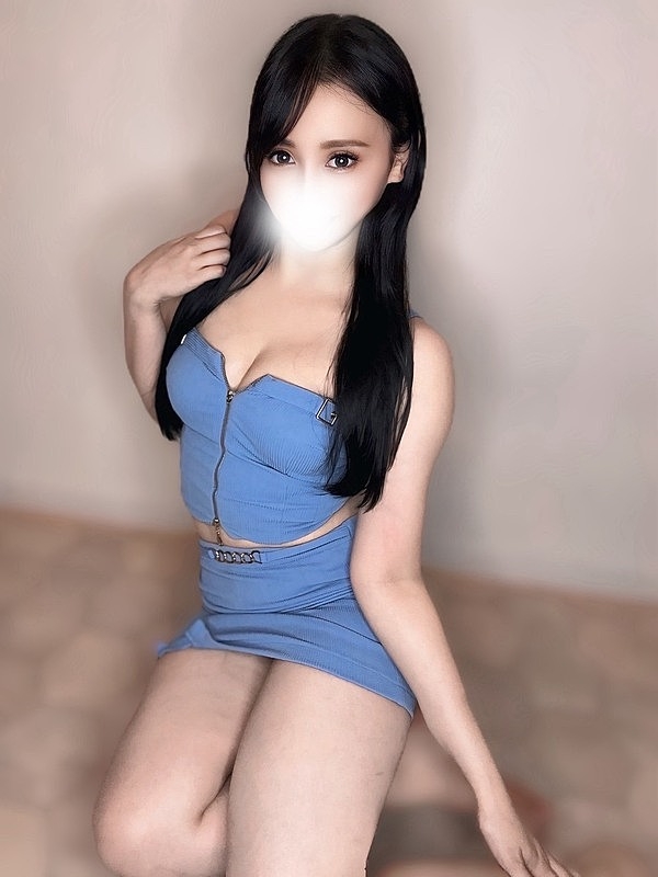 美園まみの画像