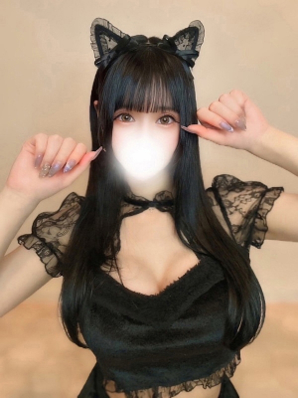 伊織らえの画像