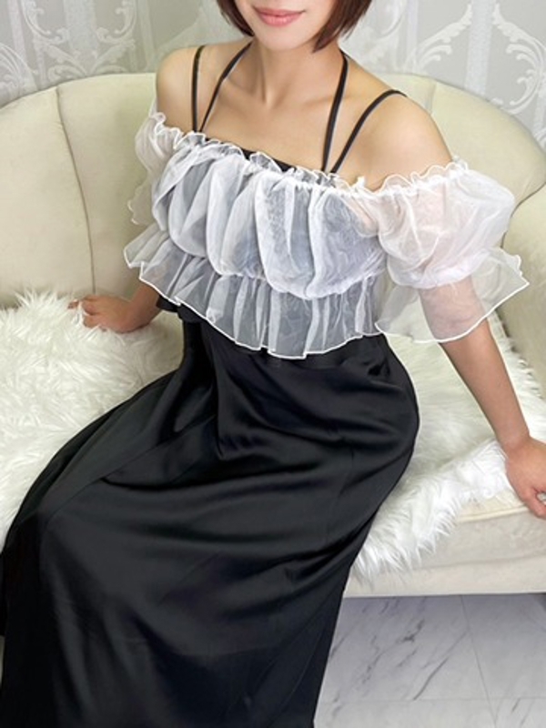 芽依-めい-の画像