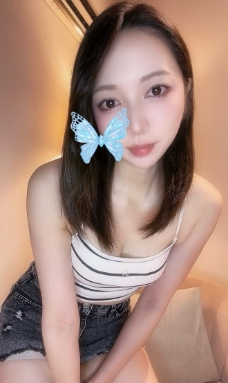 綾瀬レイカ〜透明感×癒し美女の画像