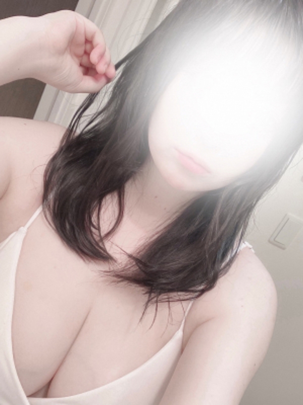 椎名ゆいの画像