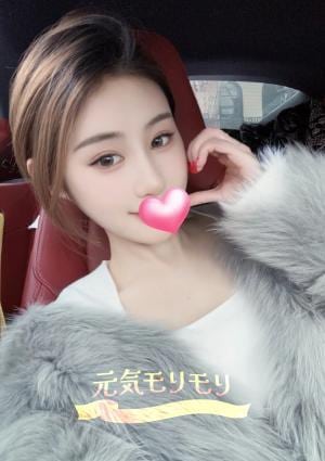 ゆいなの画像