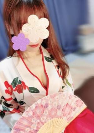二瓶 真衣(にへい まい)の画像