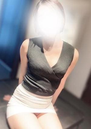 潤奈の画像
