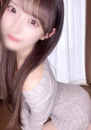 山岸ゆいの画像