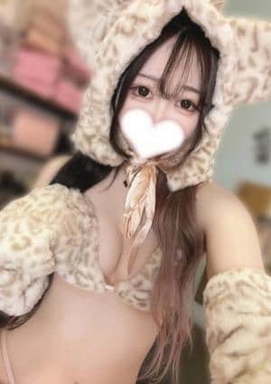 夜乃しおんの画像