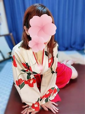 二瓶 真衣(にへい まい)の画像