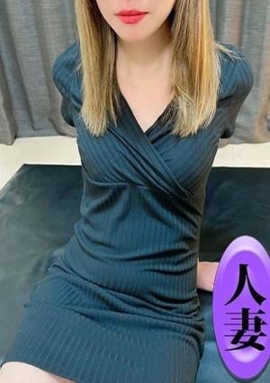 秋山のんの画像