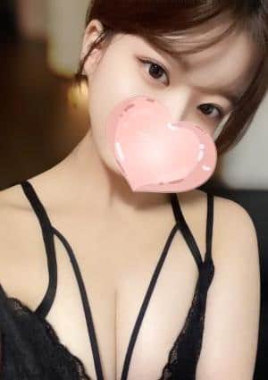 まいか【色白Eカップ♡アイドル級美女】の画像