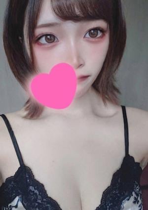 カリナの画像