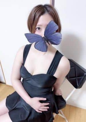 椎名(しいな)の画像