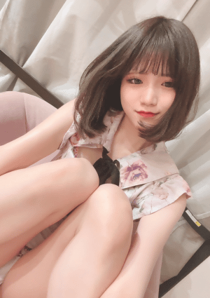 藍色 おと〜芸能級の可愛さの画像