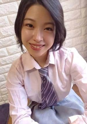 三吉彩花の画像