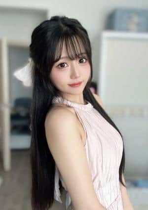 芽衣の画像