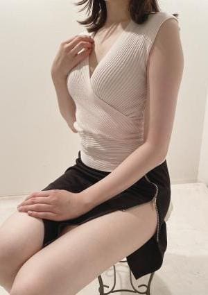 若槻 ゆきなの画像