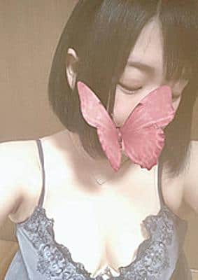 宇佐美ゆいの画像