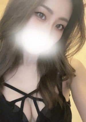 黒木かれんの画像
