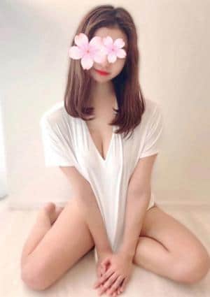 山本ひよりの画像
