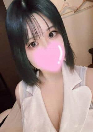 由莉の画像