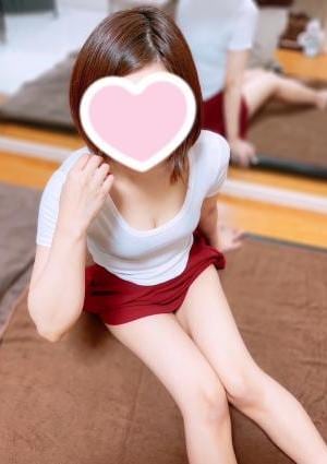 栗山ちさきの画像