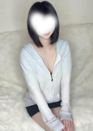 優希ななせの画像